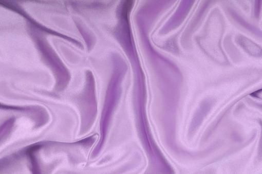 Braut-Satin Flieder