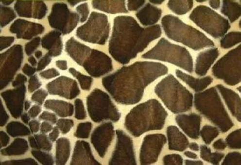 Kurzfellimitat mit Muster Giraffe